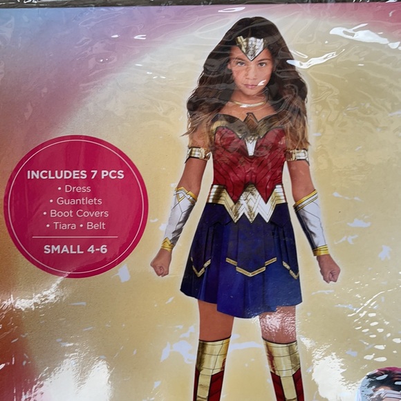 Wonder Woman 84 Children’s Costume! New! - Picture 8 of 10